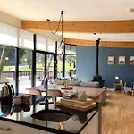Yorkshire Dales 3 By Together Travel - 3-bed Family Retreat Holiday home *
